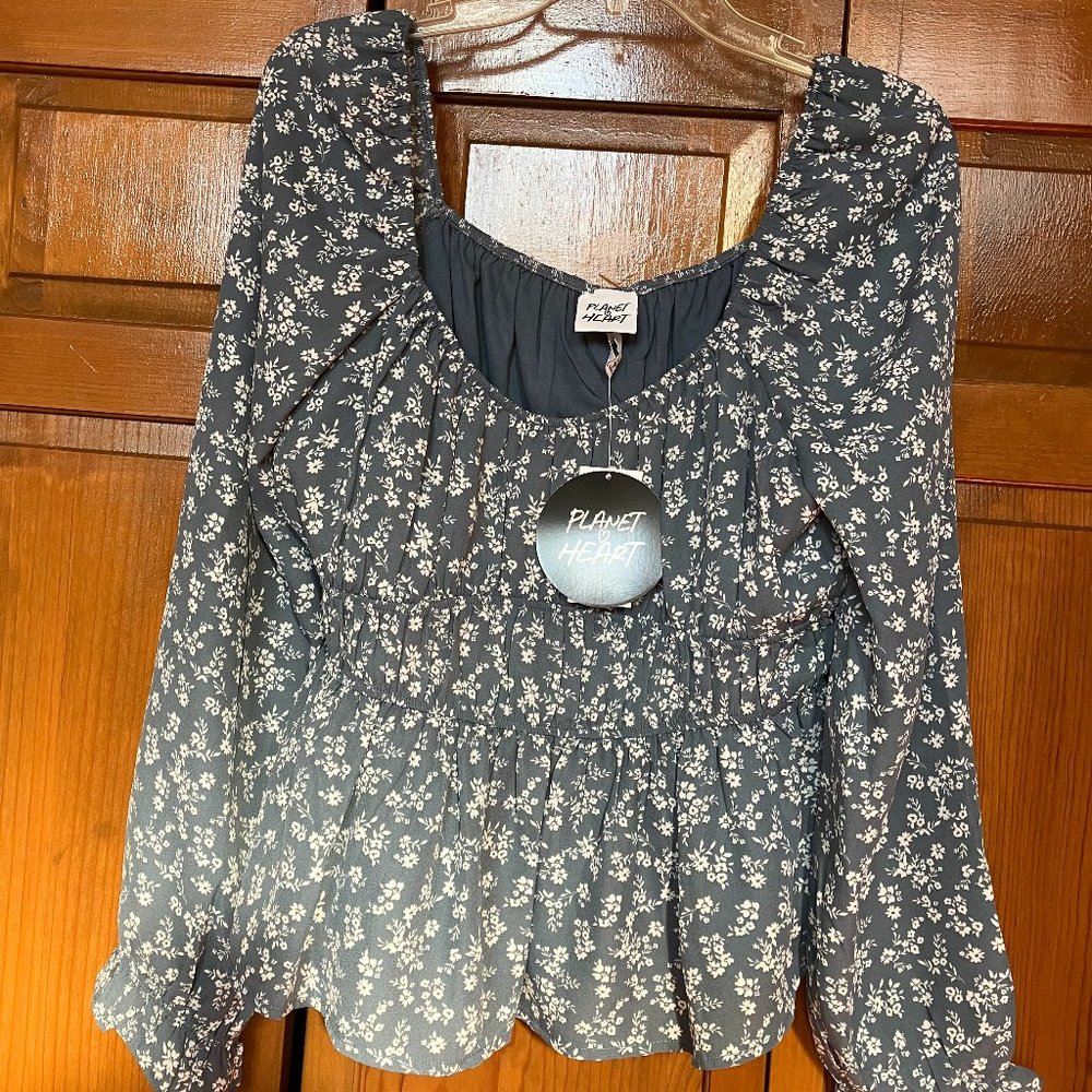 Blouse: Planet Heart Black (Size Large)